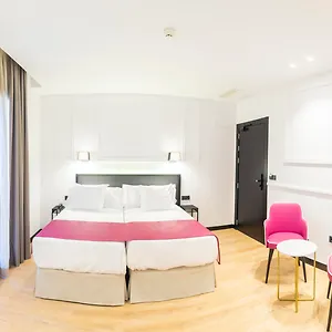 فندق Boutique Puerta De Las Granadas, غرناطة