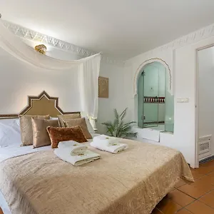 Adanar-apartamentos Muralla Ziri Granada