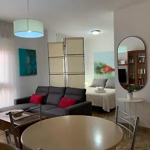 Con Encanto Y Parking Privado Y Gratuito Apartamento