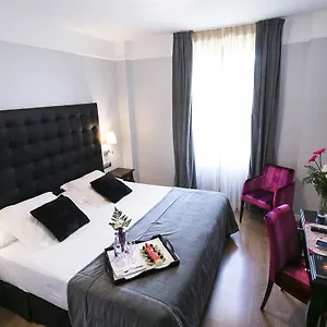 4* מלון La Casa De La Trinidad