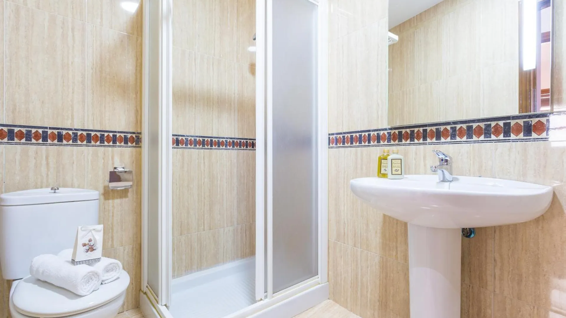 Apartamento Centro Elvira Granada 0*,